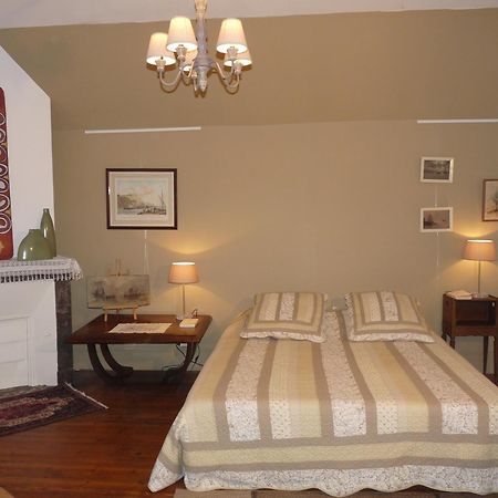 Le Point D'Orgue Bed & Breakfast Pineuilh Exterior photo